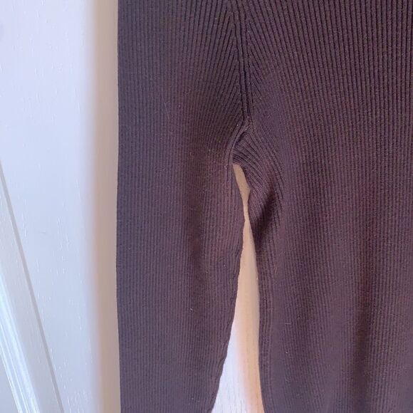 Chico’s brown fitted sweater size 1 - Picture 4 of 7